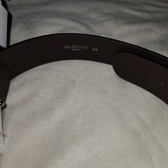 Mario Valentino Belt - Picture 6 of 12